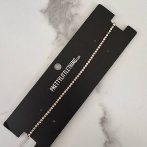 Brand New 💛PrettyLittleThing Gold Crystal Choker Necklace